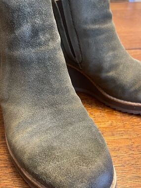 Sofft Olive Suede Ankle Booties